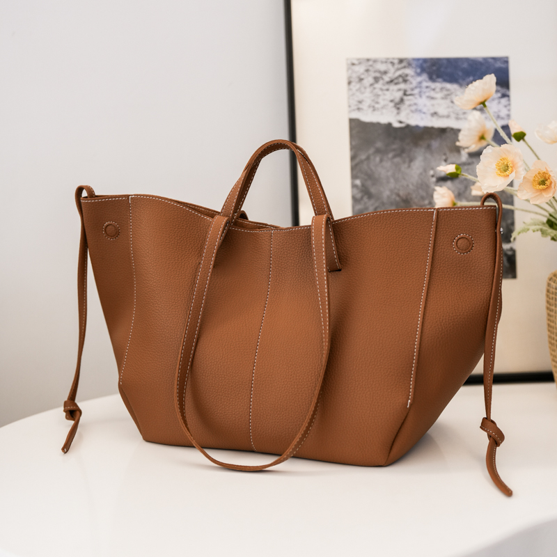 Women Bags Trend 2025 - Große Kapazität Leder Zipper frauen Tragetaschen