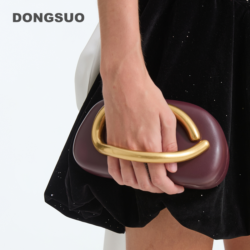 Goldverschluss-Box-Clutch für  – Women Bags Zara Bewertung und Preis