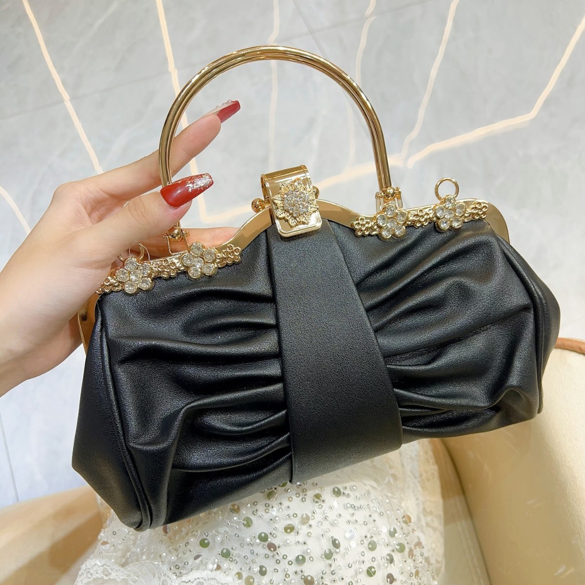 2025, luxuriöse High-End-Party – Women Bags Trend 2025 Bewertung und Preis