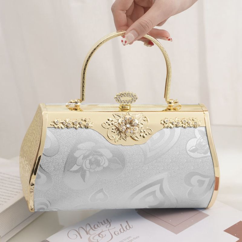 Goldgelbe, mit Diamanten beset – Women Bags Golden Bewertung und Preis